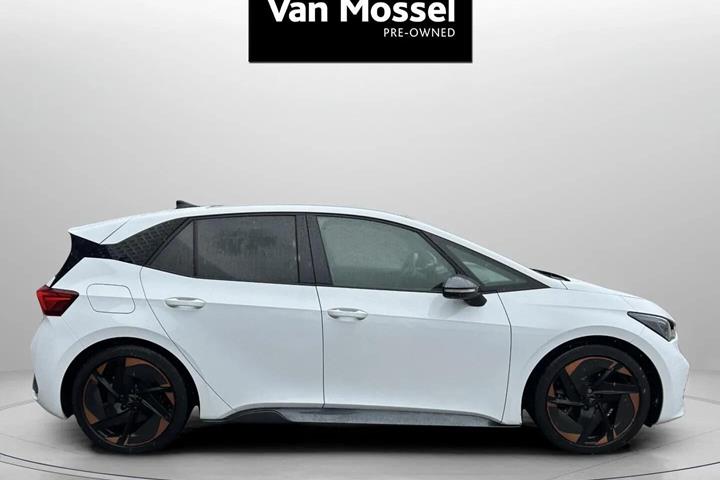 Hvid Cupra Born fra 2021