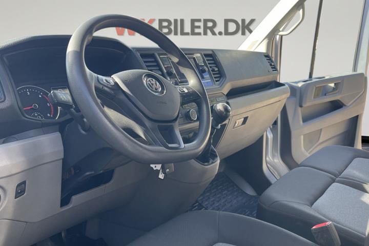 Sølv VW Crafter 30 fra 2021