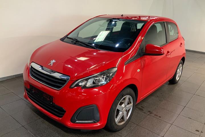 Rød Peugeot 108 fra 2014