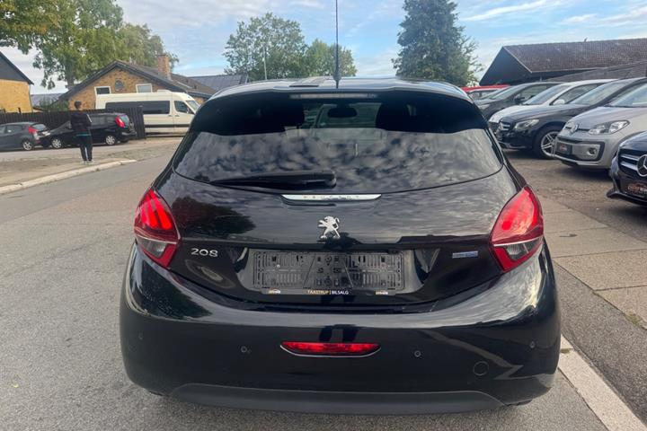 undefined Peugeot 208 fra 2016