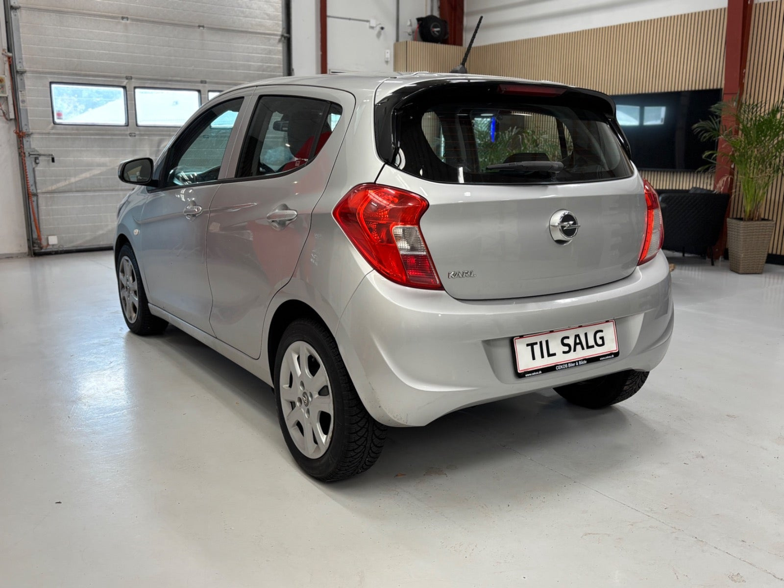 Sølv Opel Karl fra 2016