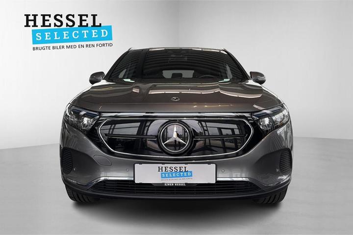 Grå Mercedes EQA250+ fra 2023