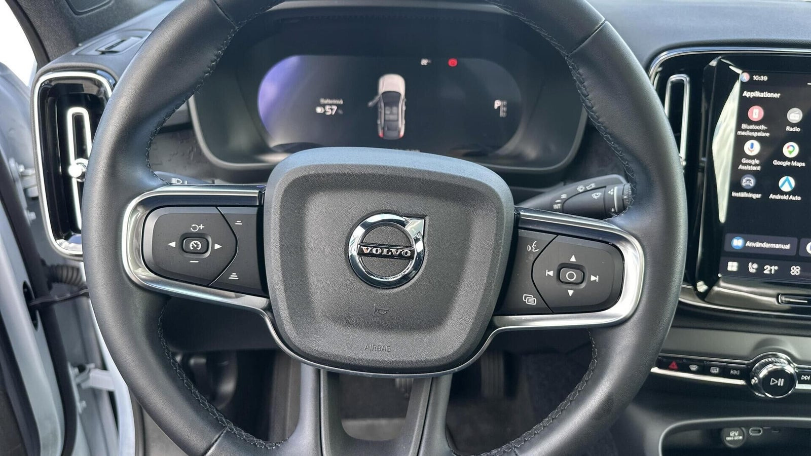Blå Volvo EC40 fra 2025