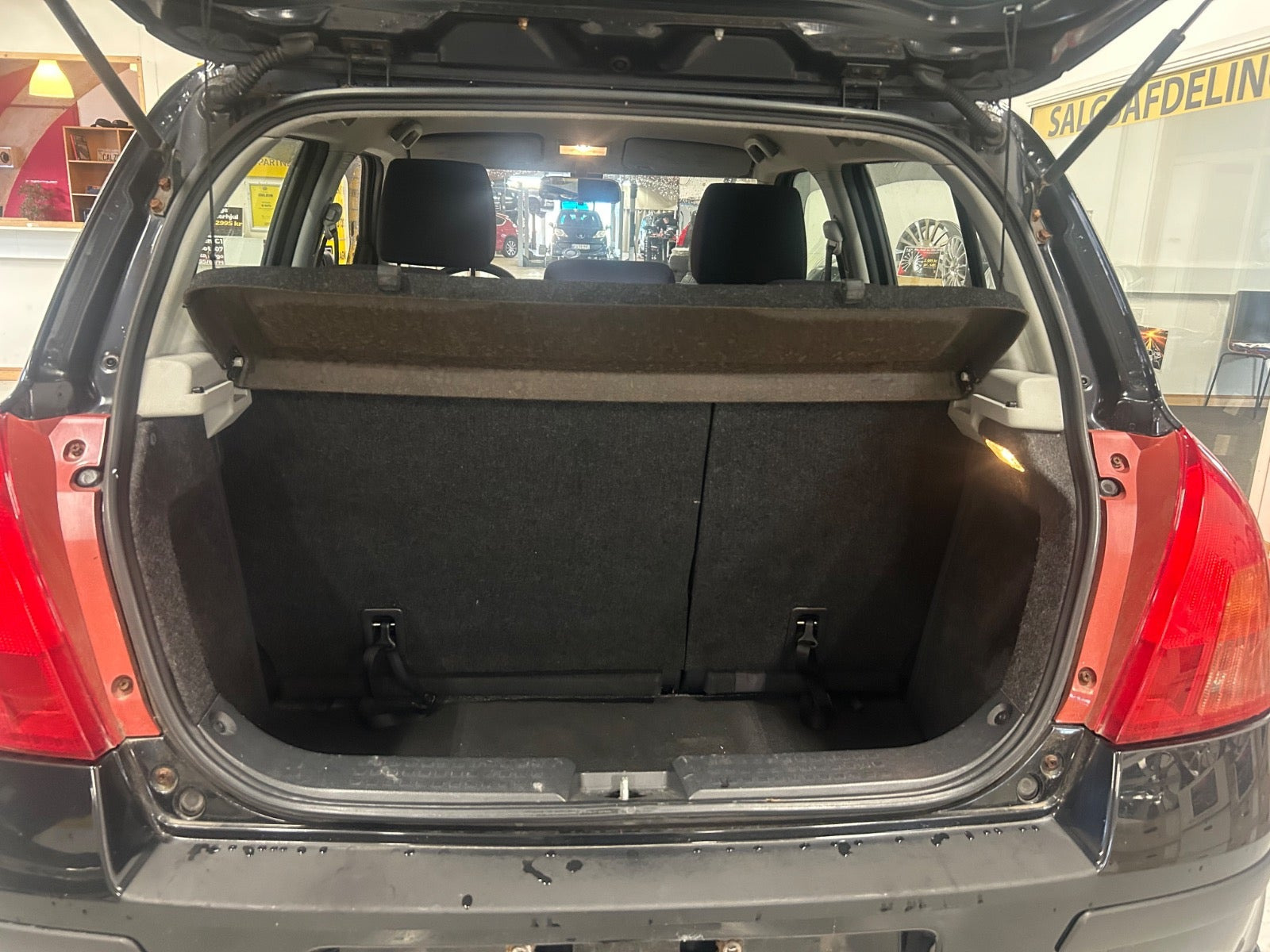 Sort Suzuki Swift fra 2006