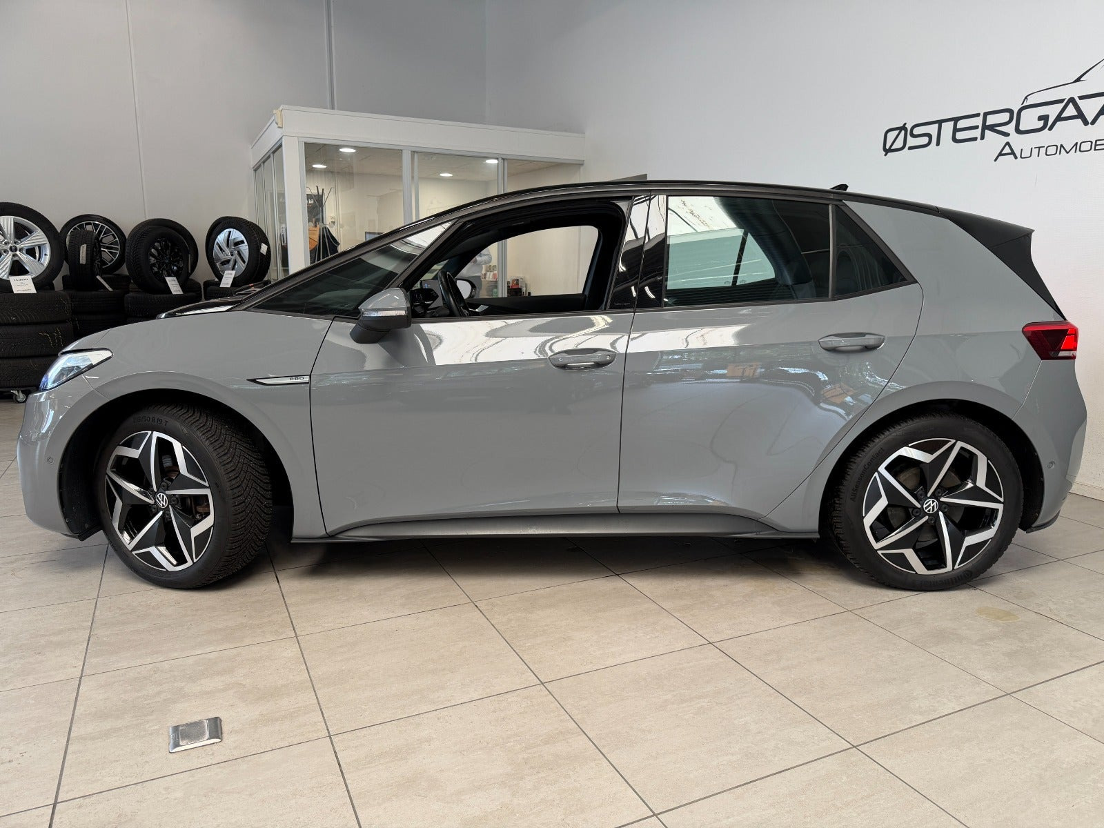 Grå VW ID.3 fra 2023