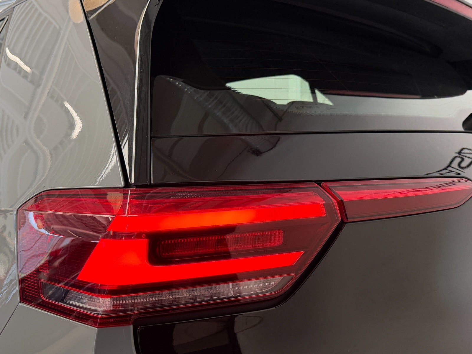 Grå VW ID.3 fra 2023