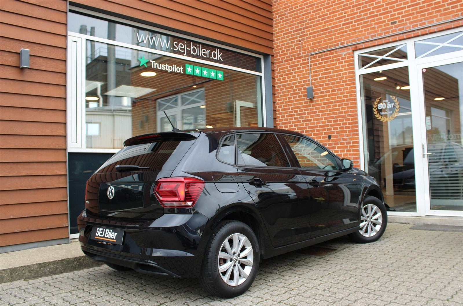 Sort VW Polo fra 2020