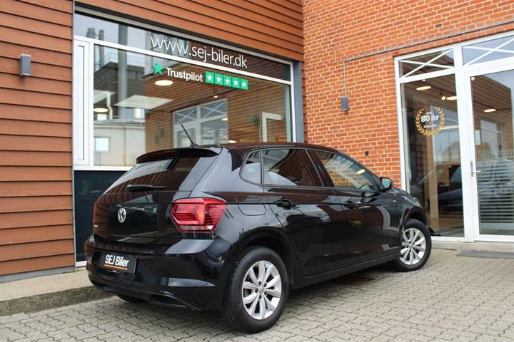 Sort VW Polo fra 2020