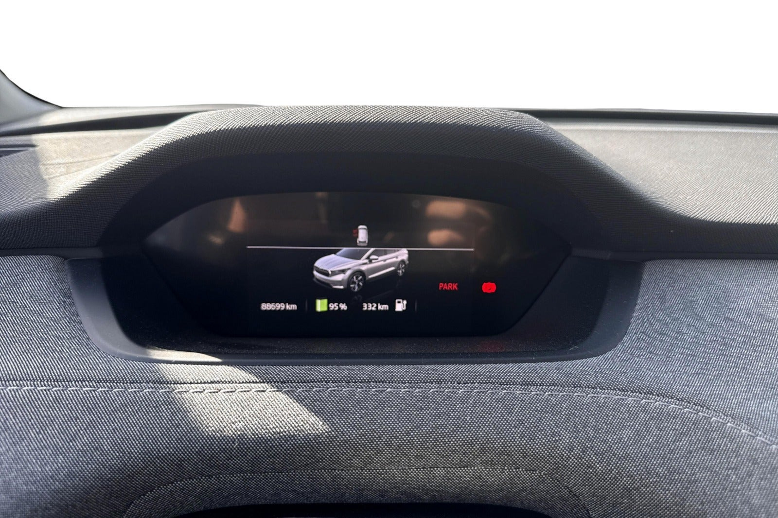 Sort Skoda Enyaq fra 2023