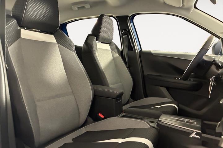 Blå Opel Frontera fra 2026