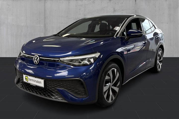 Blå VW ID.5 fra 2022 set udefra