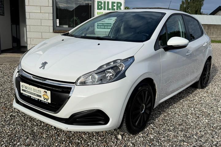 Hvid Peugeot 208 fra 2019