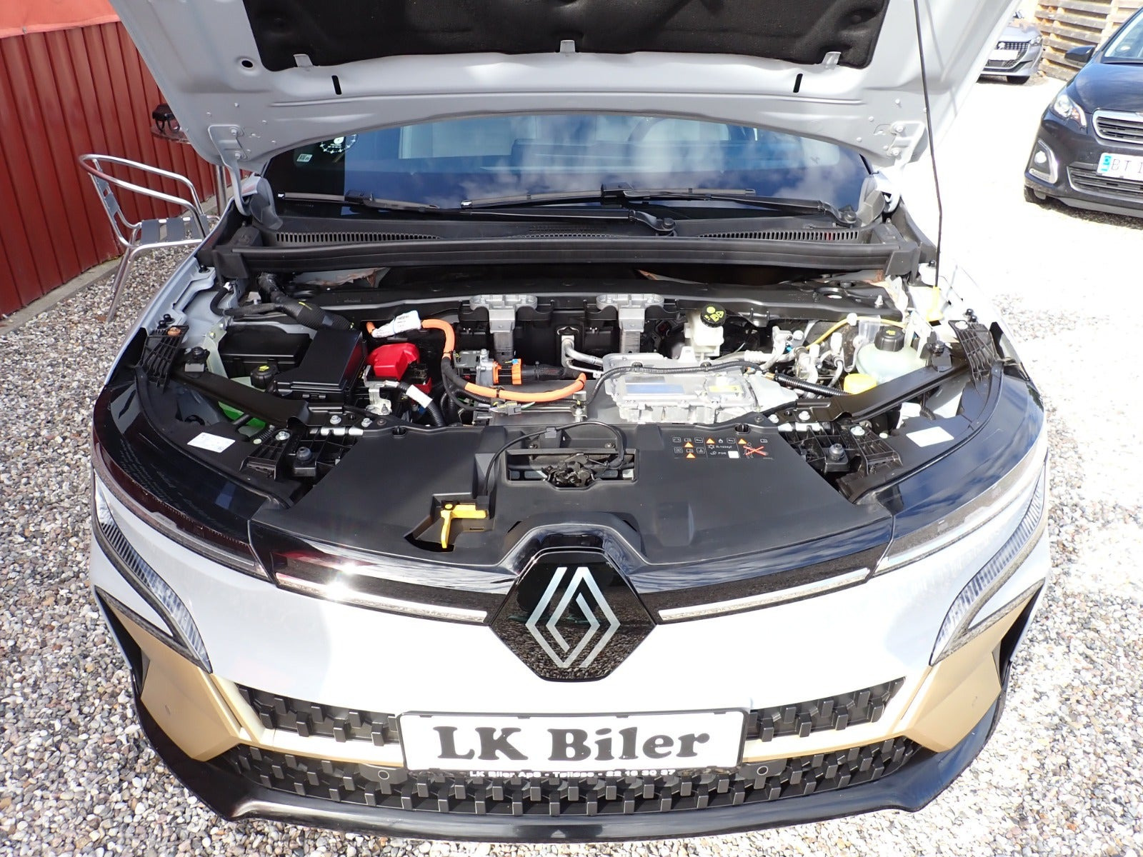 Grå Renault Megane E-Tech fra 2022