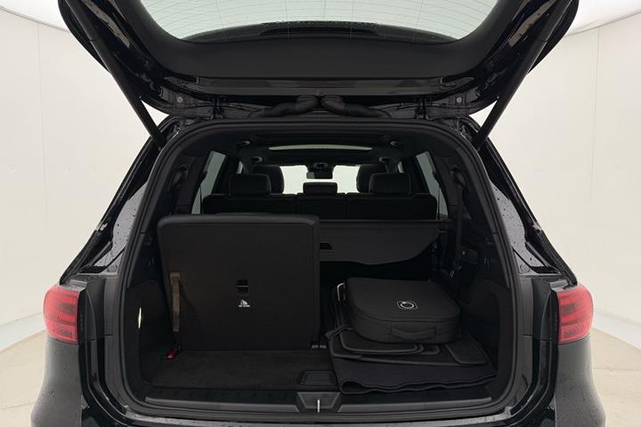 Sort Mercedes EQB 250+ fra 2024