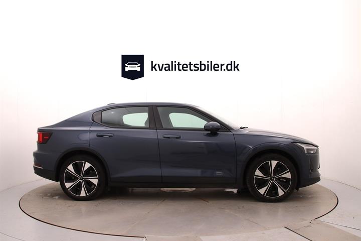 Blå Polestar 2 fra 2023
