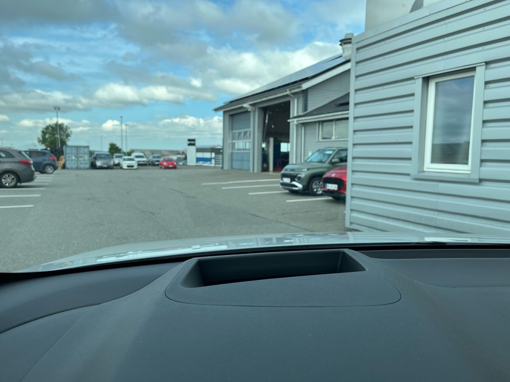 Grå Hyundai Ioniq 5 fra 2026