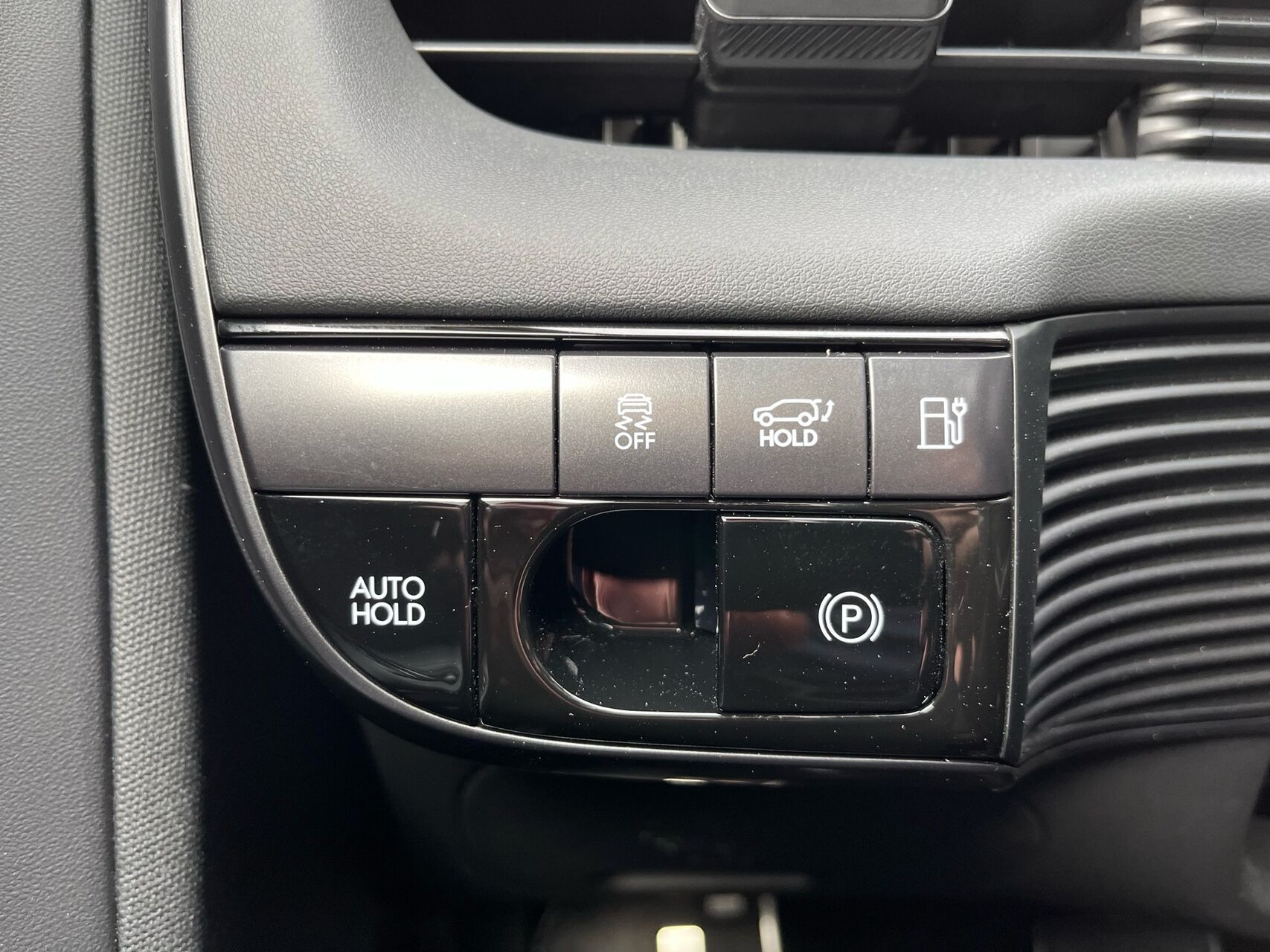 Grå Hyundai Ioniq 5 fra 2026