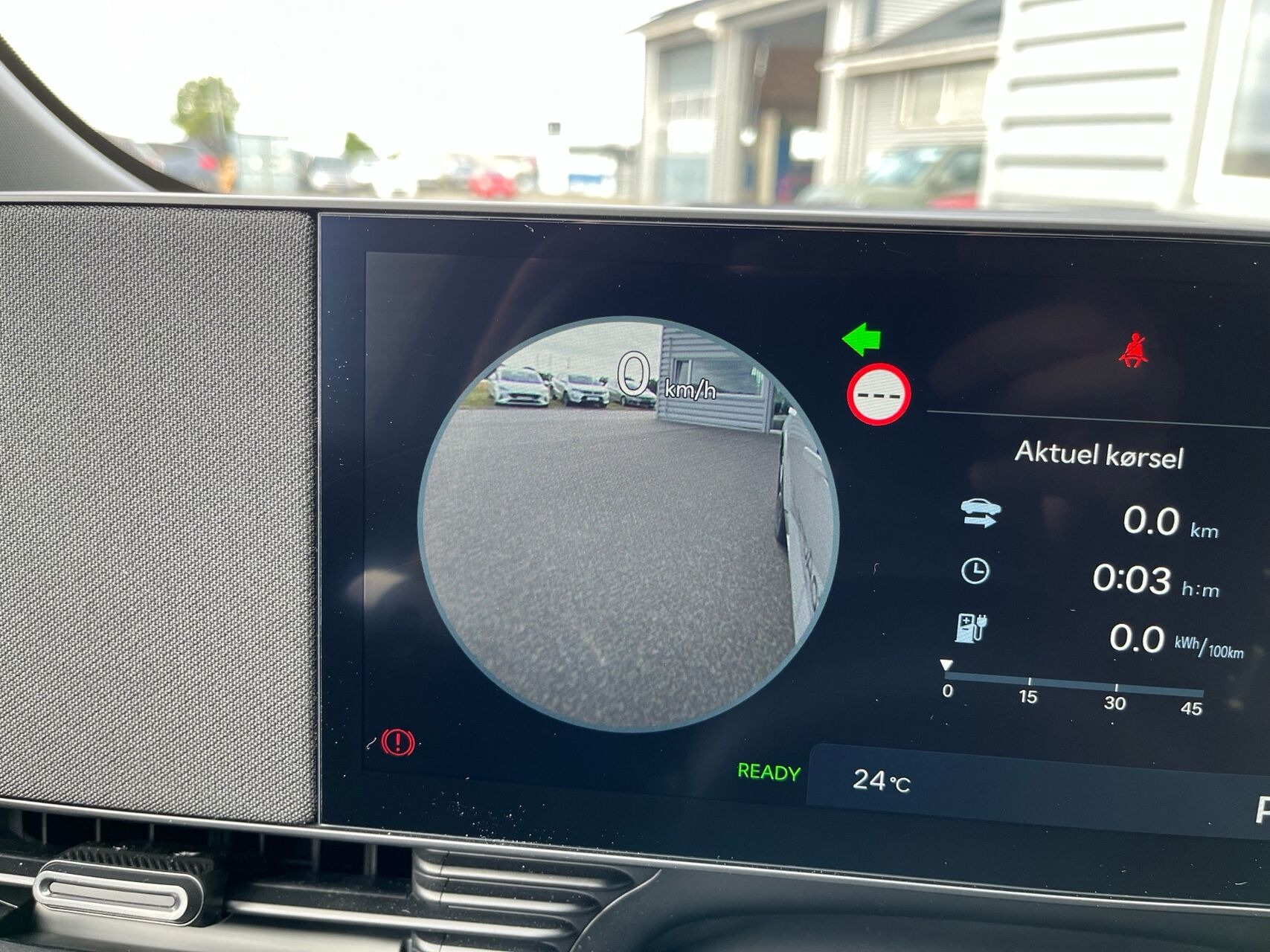 Grå Hyundai Ioniq 5 fra 2026
