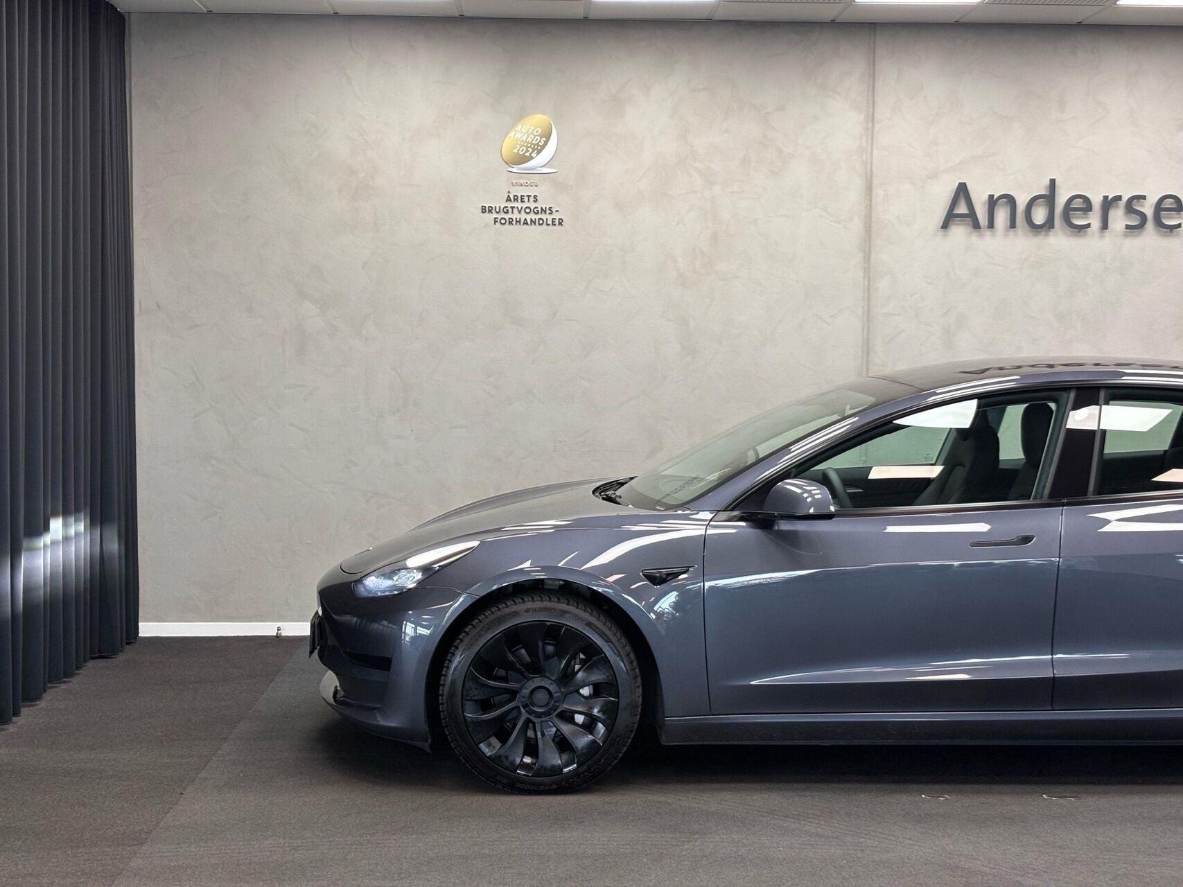 undefined Tesla Model 3 fra 2022