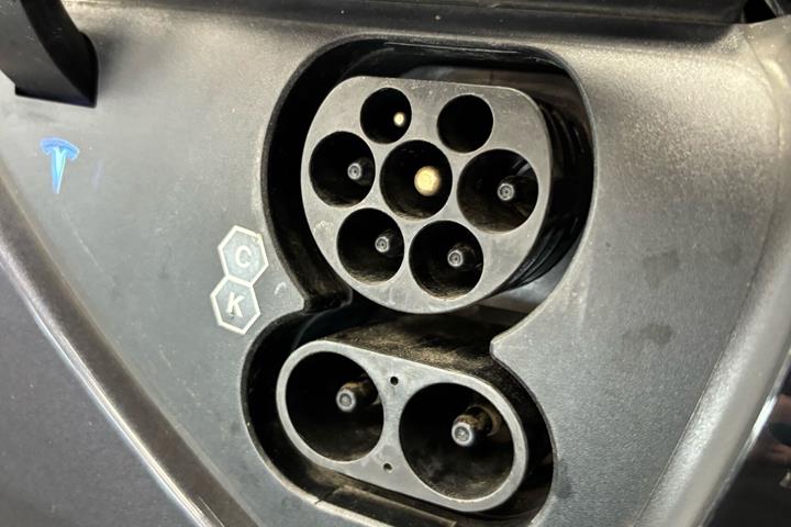 undefined Tesla Model 3 fra 2022