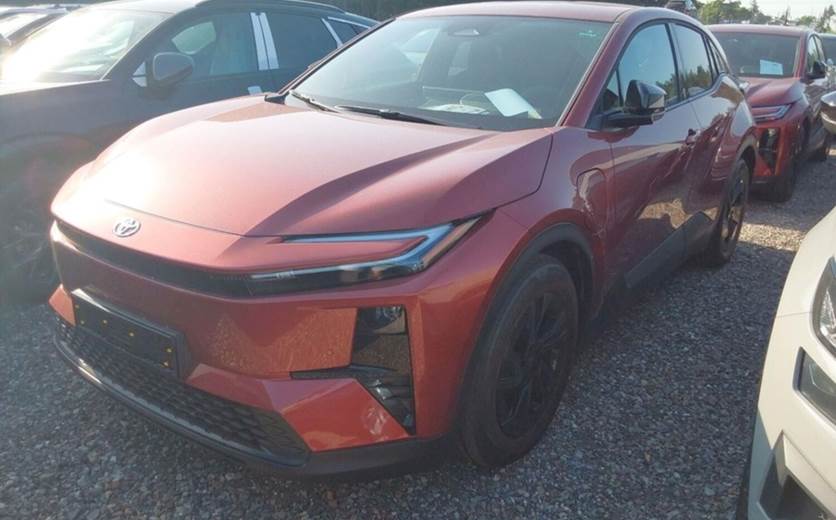 Toyota C-HR+ EL Active 224HK 5d Aut.