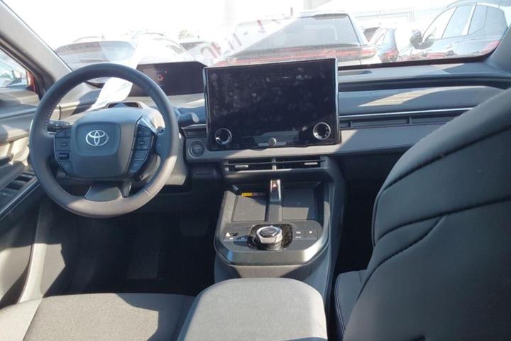 undefined Toyota C-HR+ fra 2026
