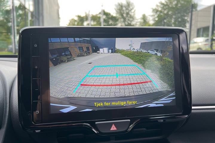 Bronze Toyota Yaris Cross fra 2023