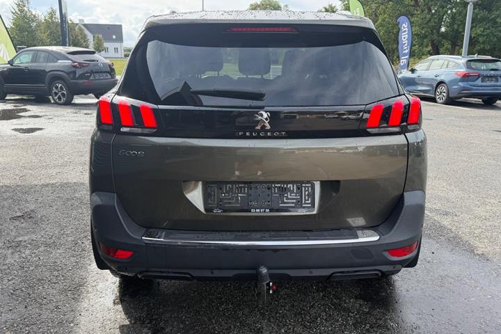 undefined Peugeot 5008 fra 2020