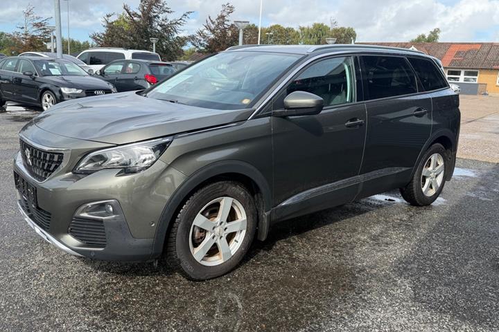 undefined Peugeot 5008 fra 2020