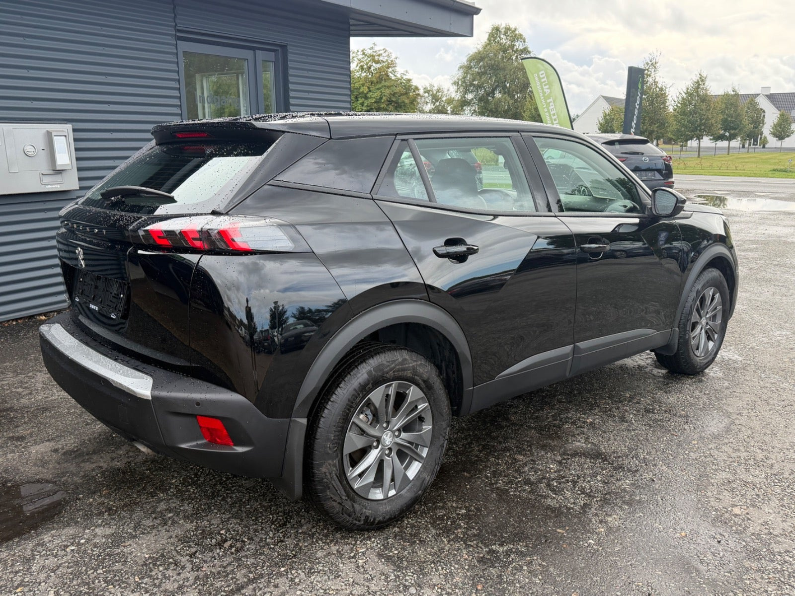 undefined Peugeot 2008 fra 2021