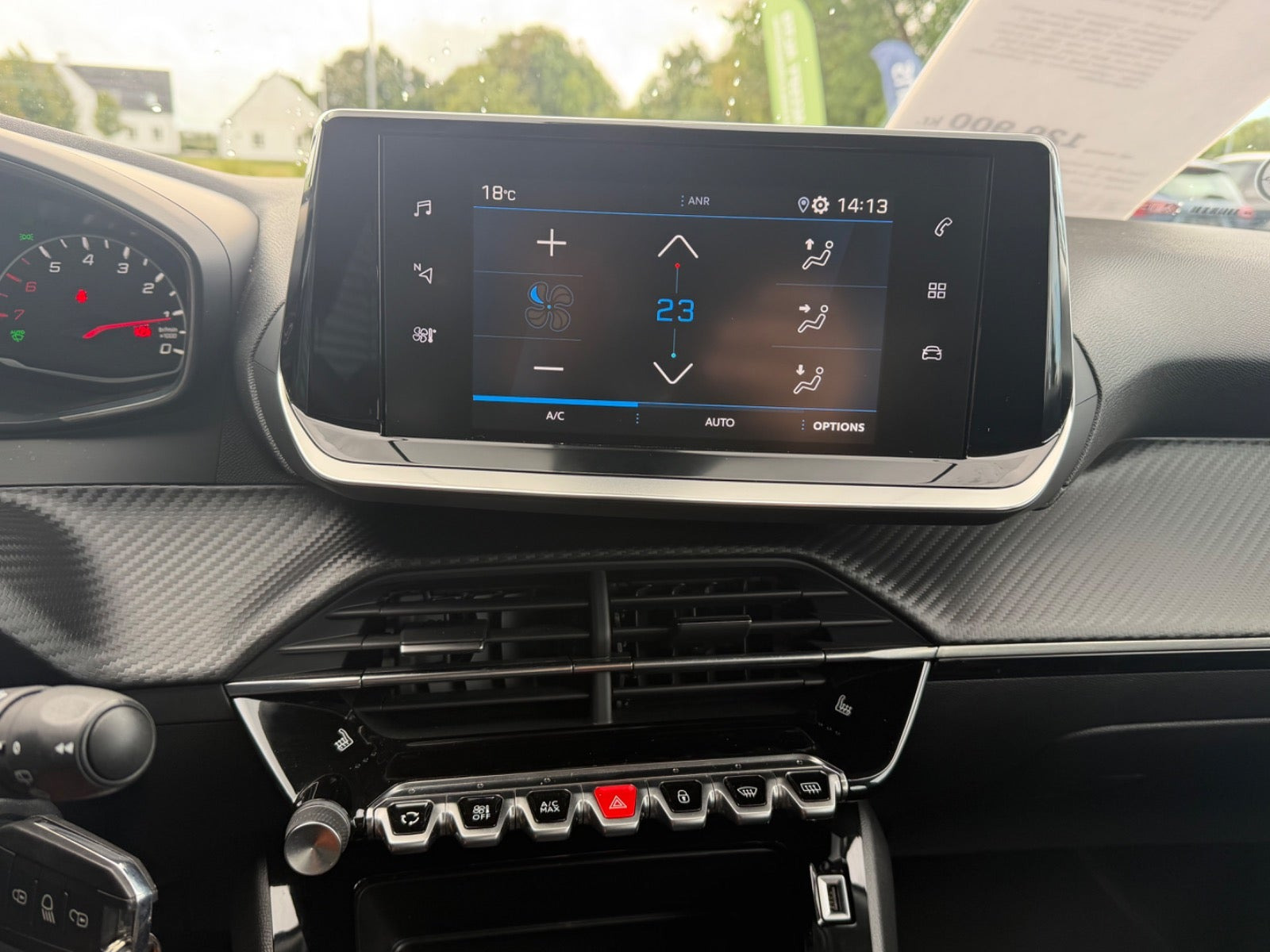 undefined Peugeot 2008 fra 2021
