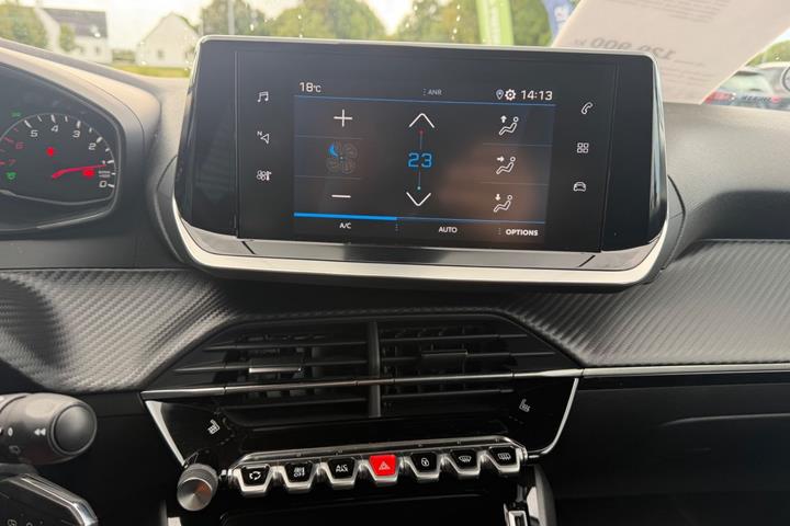 undefined Peugeot 2008 fra 2021
