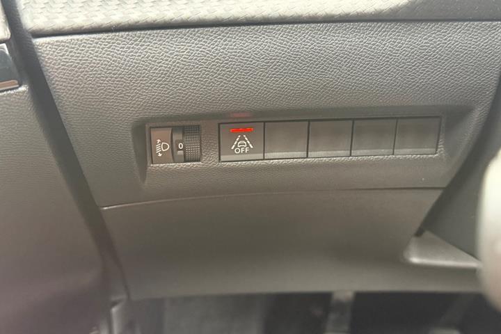 undefined Peugeot 2008 fra 2021