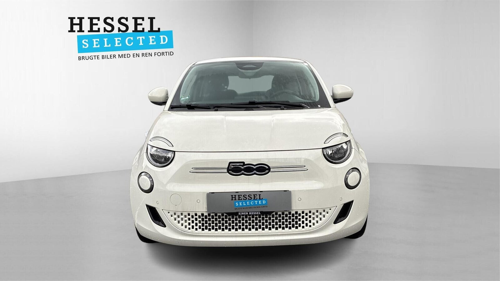 Hvid Fiat 500e fra 2024