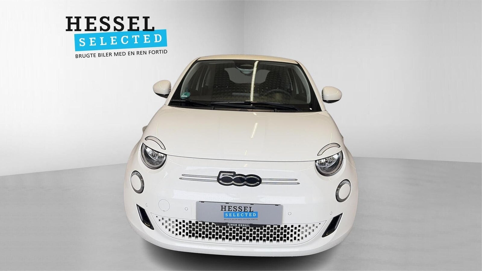 Hvid Fiat 500e fra 2024