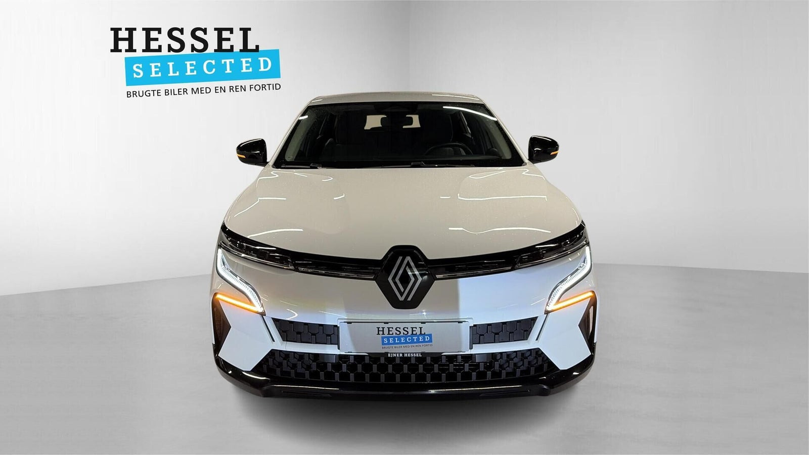 Hvid Renault Megane E-Tech fra 2023