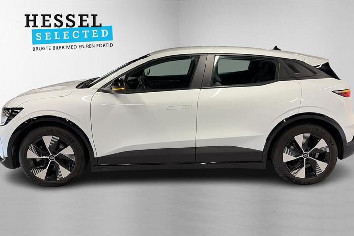 Hvid Renault Megane E-Tech fra 2023