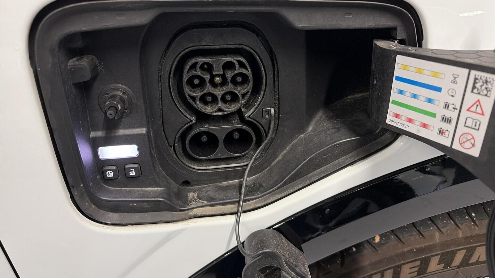 Hvid Renault Megane E-Tech fra 2023