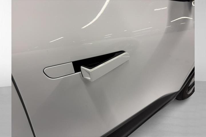 Hvid Renault Megane E-Tech fra 2023