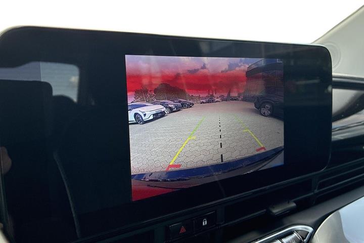 Hvid Fiat 500e fra 2024