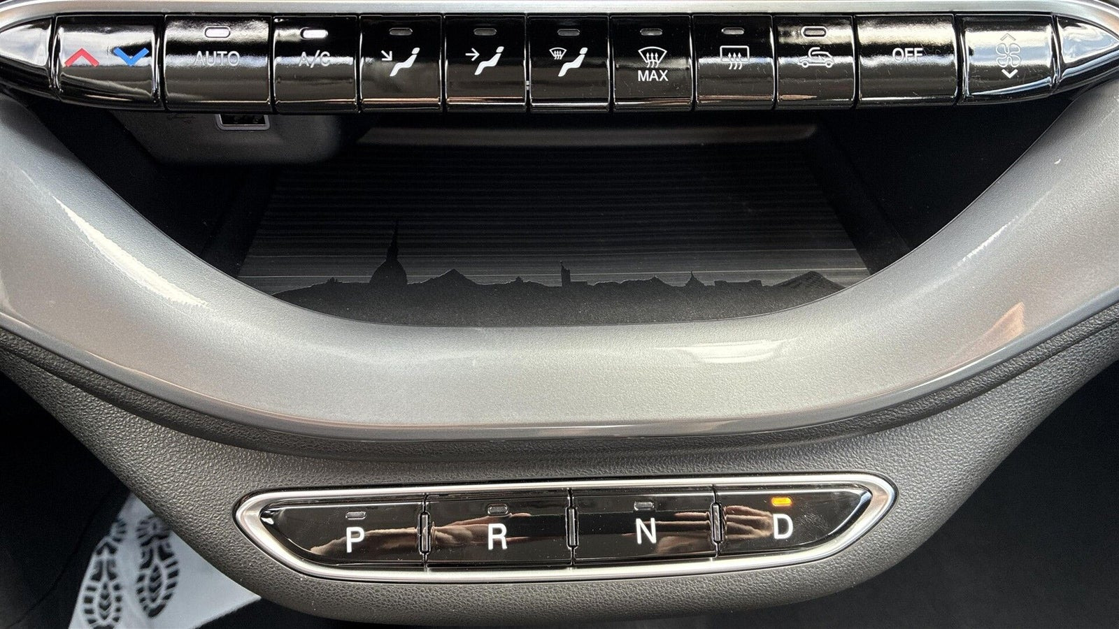 Sort Fiat 500e fra 2024