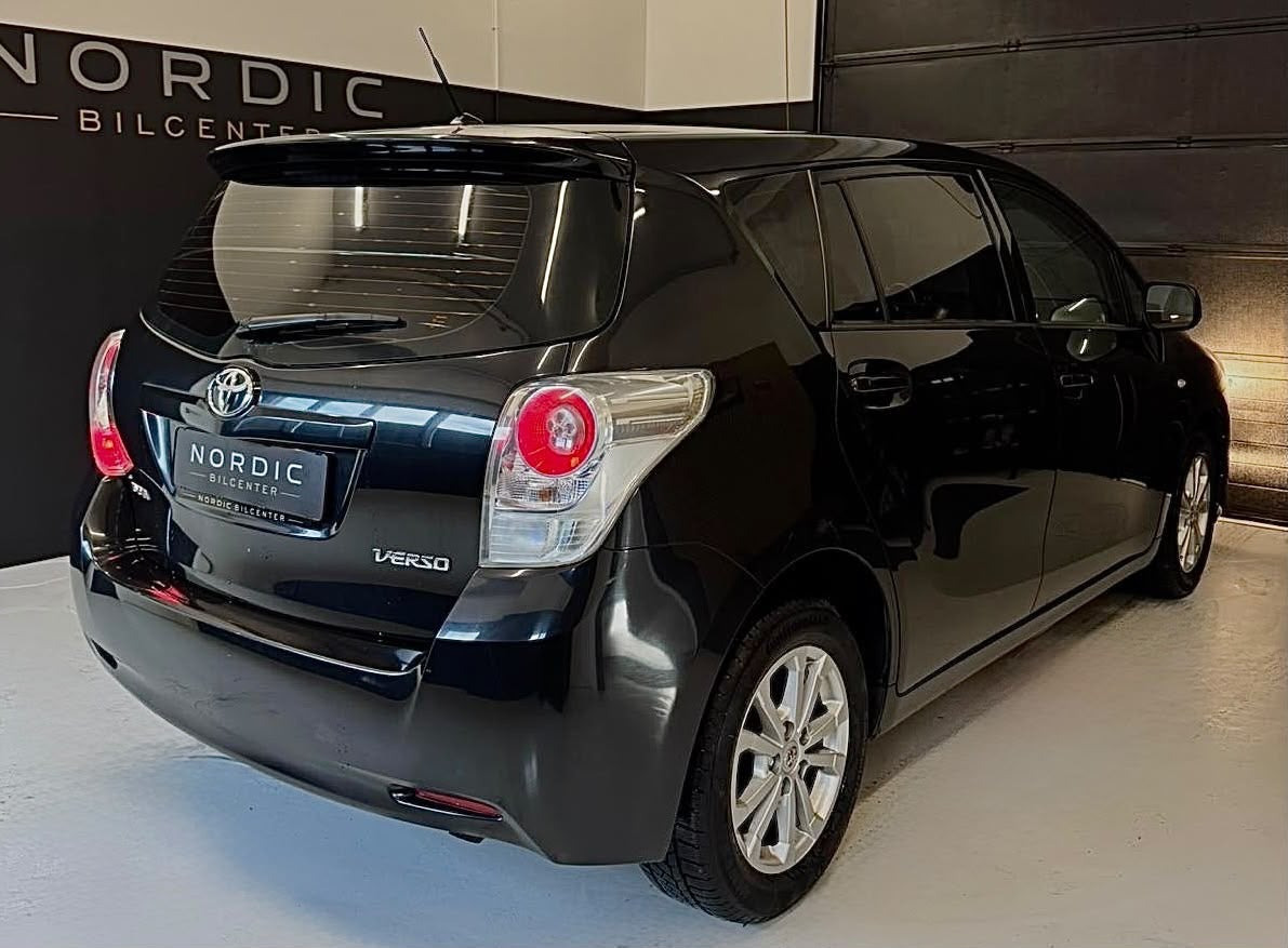 undefined Toyota Verso fra 2012