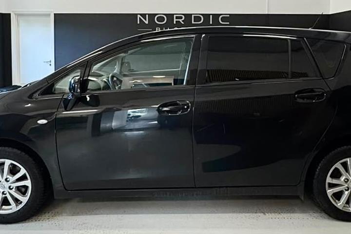 undefined Toyota Verso fra 2012