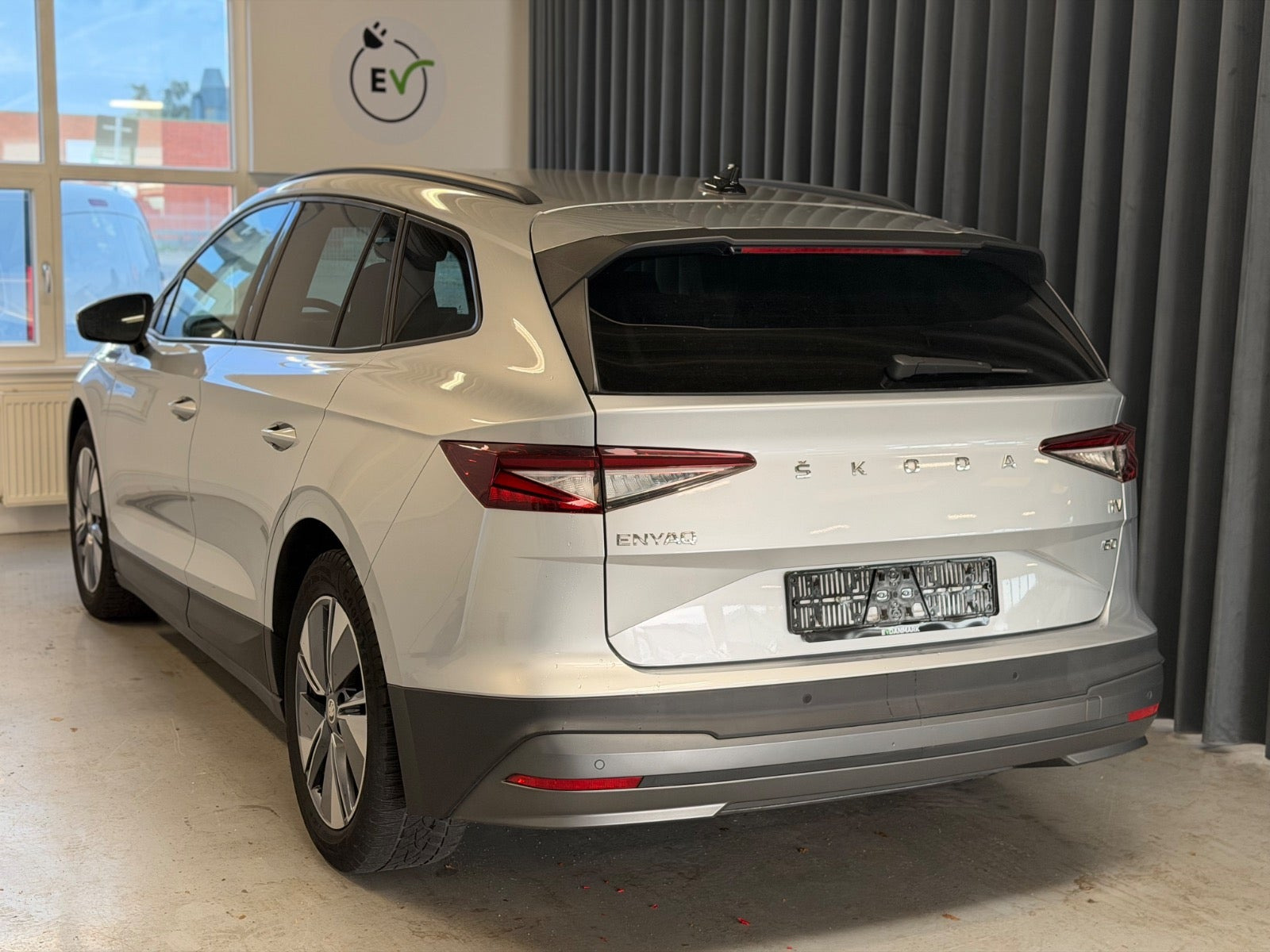 Sølv Skoda Enyaq fra 2021