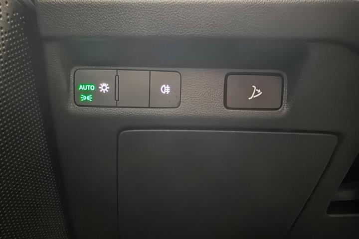 Sølv Skoda Enyaq fra 2021