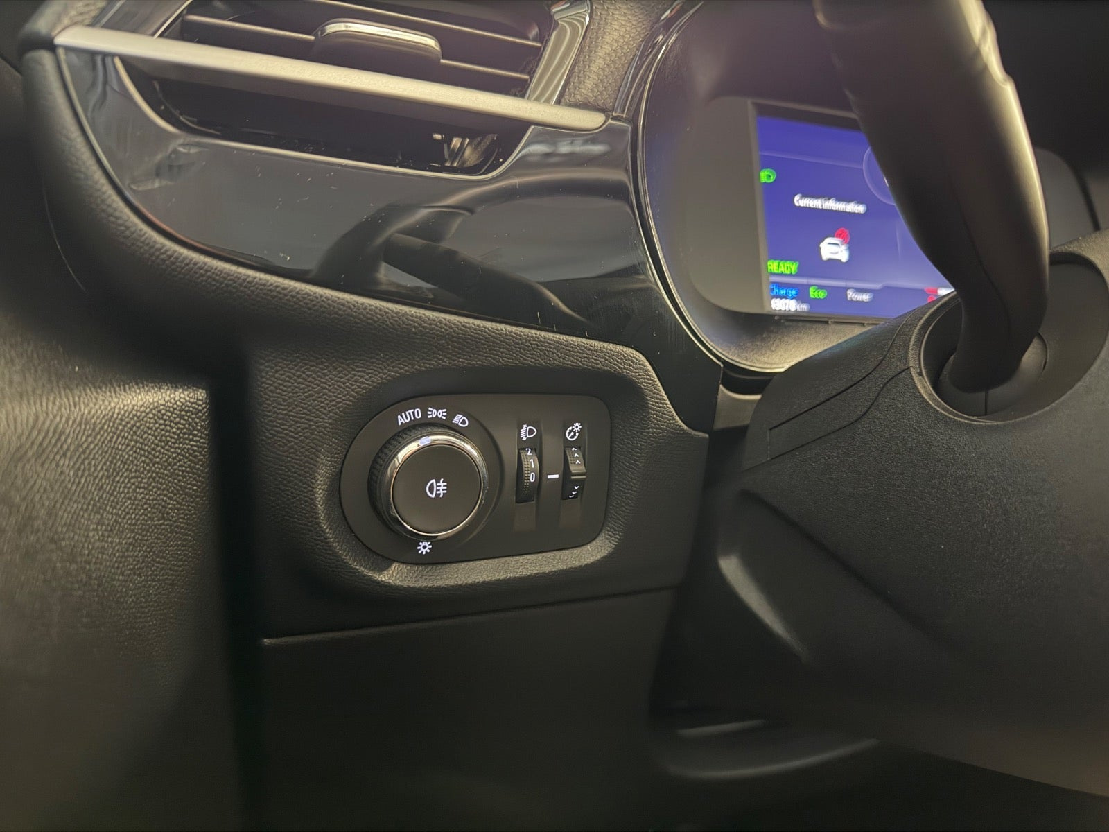 Hvid Opel Corsa-e fra 2020