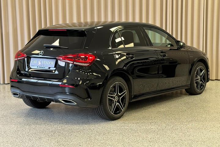 Sort Mercedes A250 e fra 2021