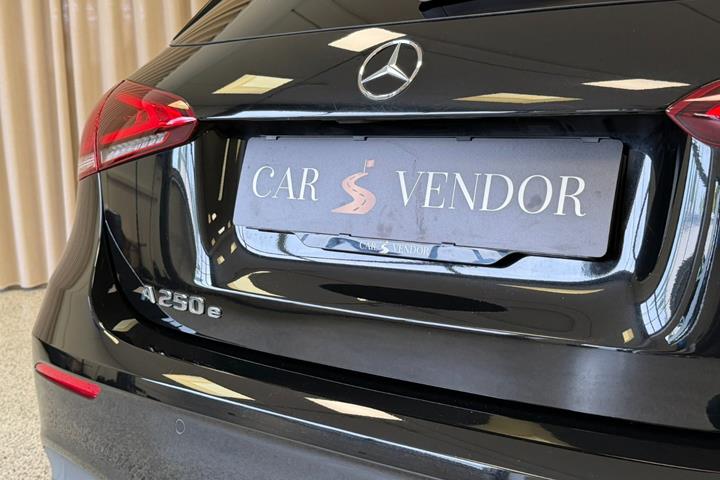 Sort Mercedes A250 e fra 2021