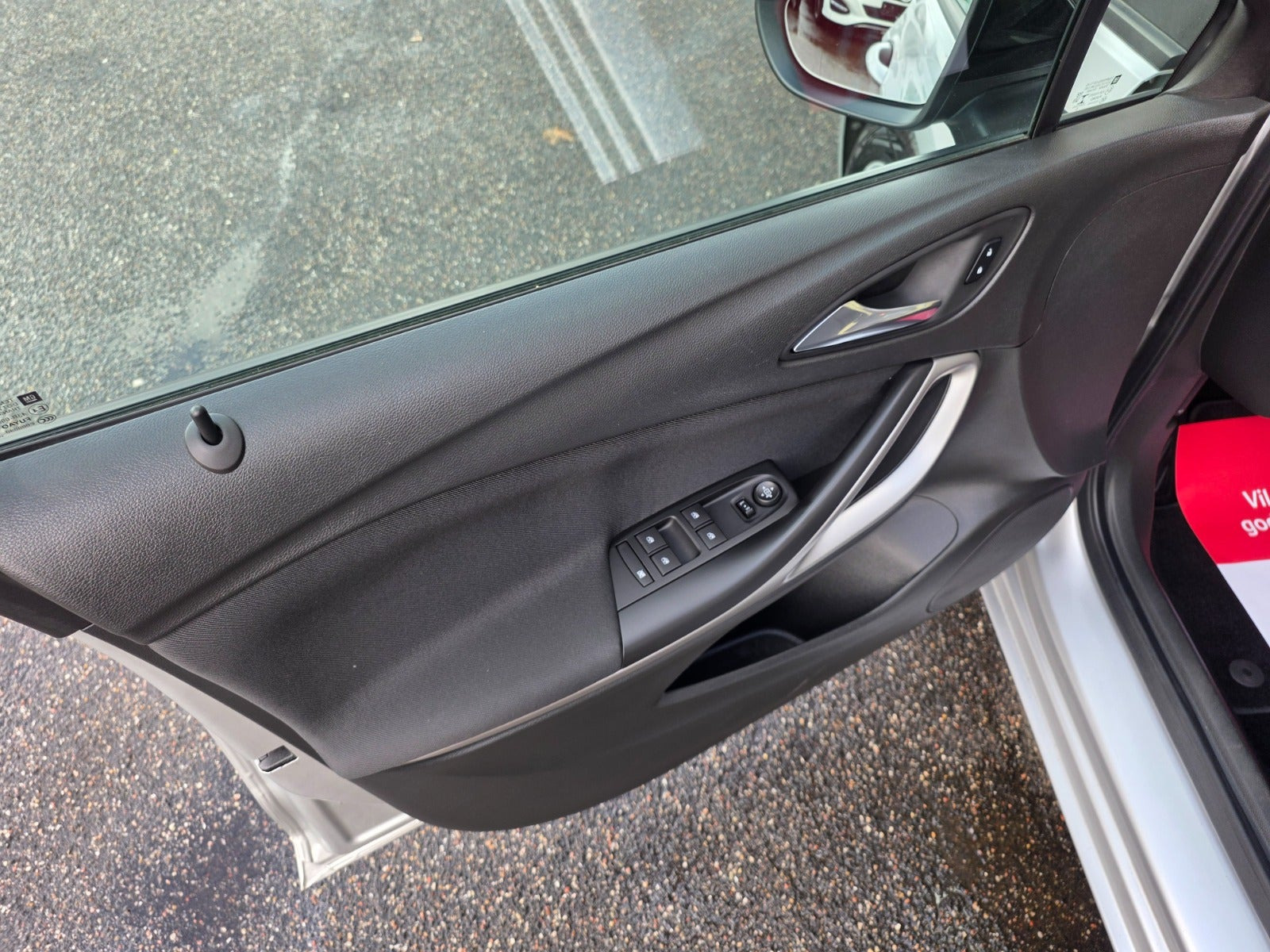 Sølv Opel Astra fra 2021