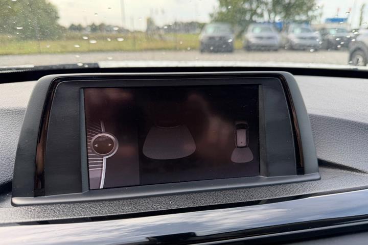 Hvid BMW 320d fra 2013